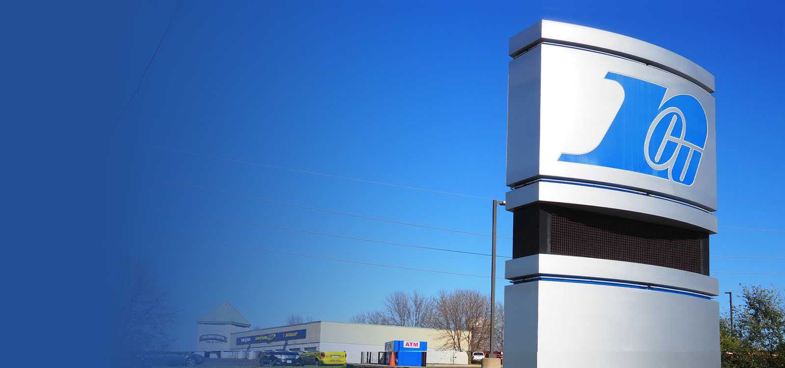 Royal Credit Union sign