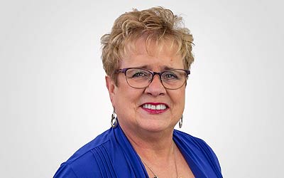 Photo of Lynn Mitchell