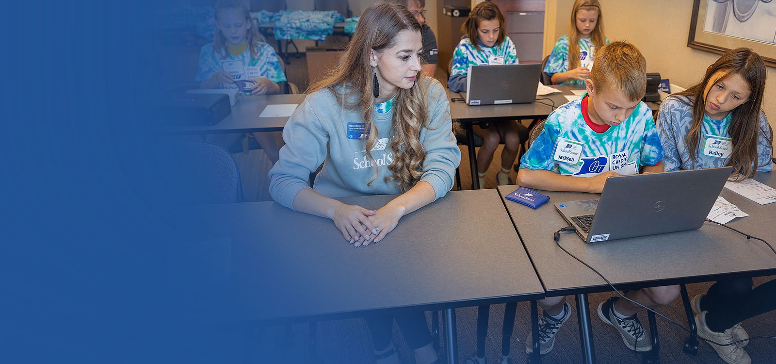 Group of kids getting taught about finances